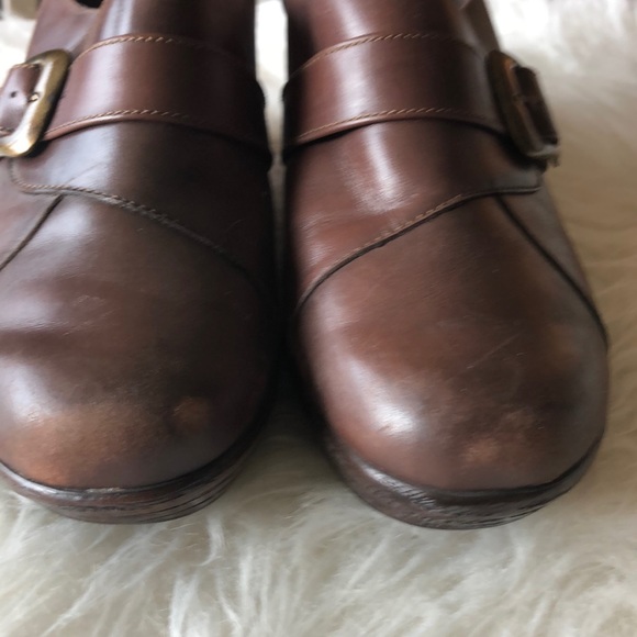 Munro American Staci Women’s Brown Leather Mules - Picture 2 of 8